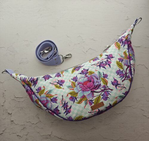 Umhängetasche halbmond Peony Gr. L